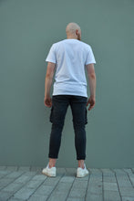 Laden Sie das Bild in den Fotogalerie-Viewer, T-Shirt weiß - unisex
