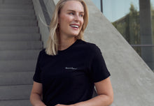 Laden Sie das Bild in den Fotogalerie-Viewer, T-Shirt schwarz - unisex
